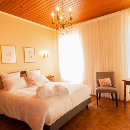 Les Chambres D'Hotes De Chateau Vieux Robin Bégadan Kültér fotó